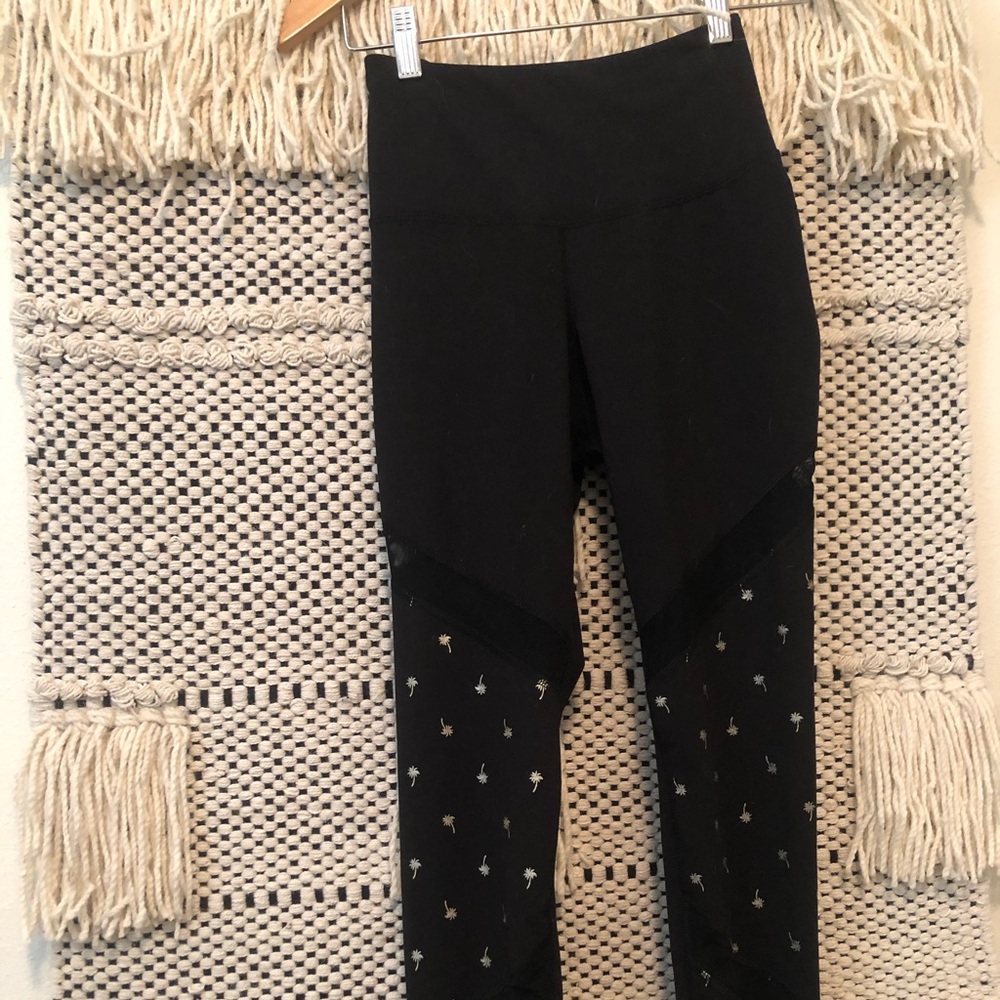 Old navy tropical active leggings